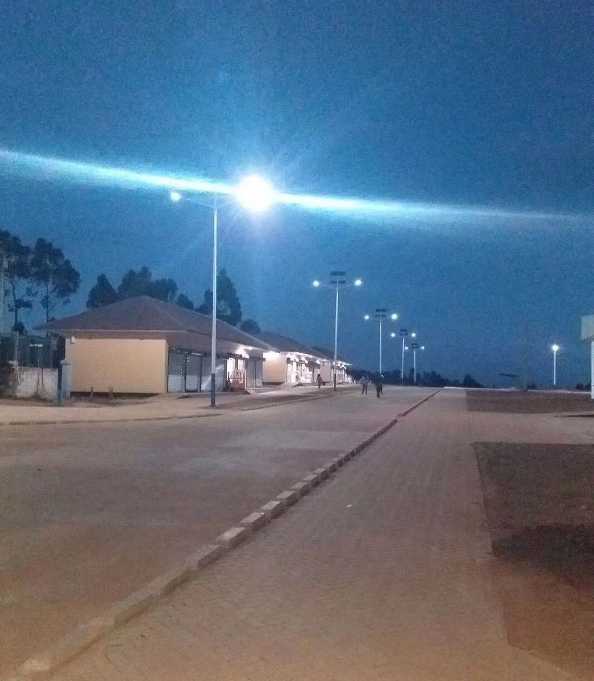登封市非洲科特迪瓦太阳能路灯工程